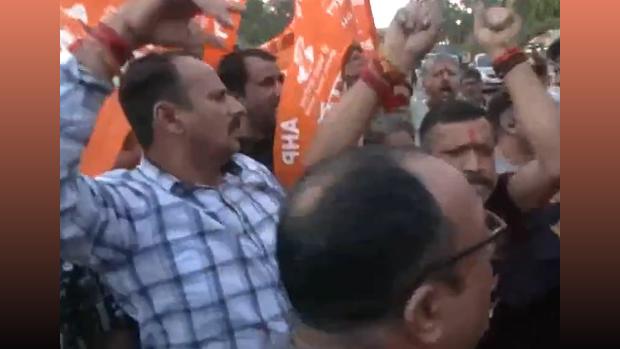 Bajrang Dal workers protest in Jammu against terrorist attack on tourists in Pahalgam/ANI on X