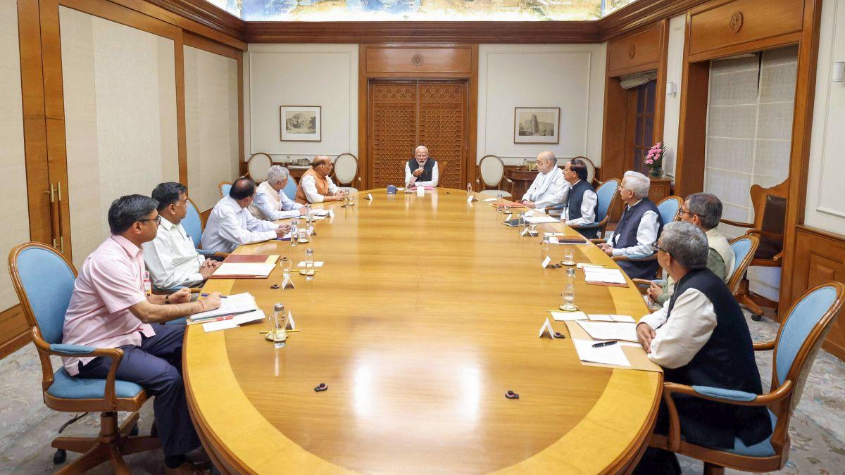 India acts tough against Pak, takes 5 big actions over Pahalgam attack