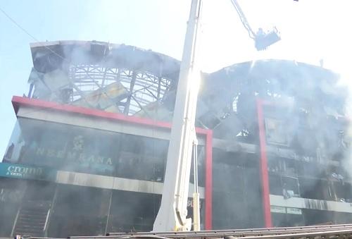 Firefighters dousing fire at the shopping mall in Mumbai's Bandra/ANI Photo