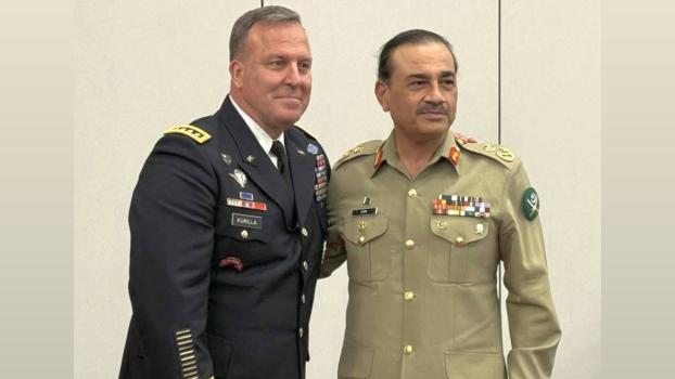 Pak Army chief Asim Munir with former US Central Command Commander General Michael E Kurilla