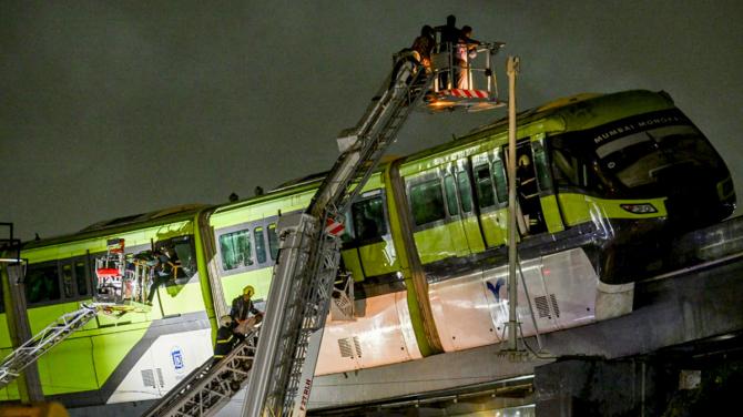 Mumbai monorail, Mysore colony station passenger rescue, 19 August, 2025