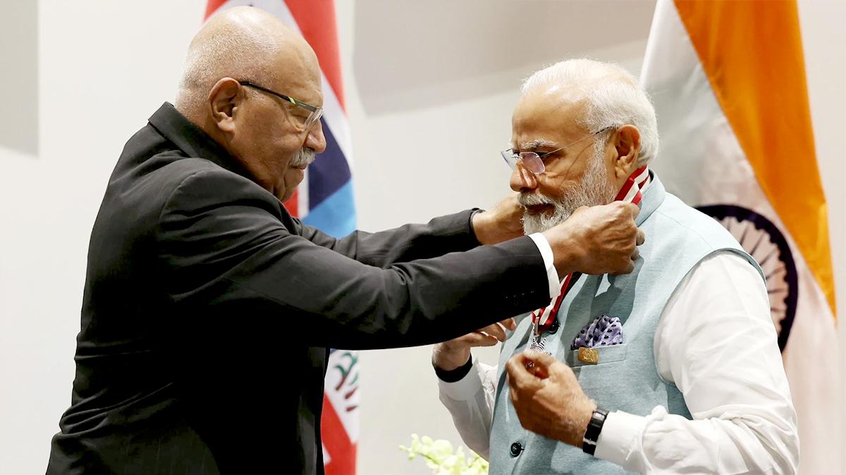 Never Before Has A PM Like Him Visited India!