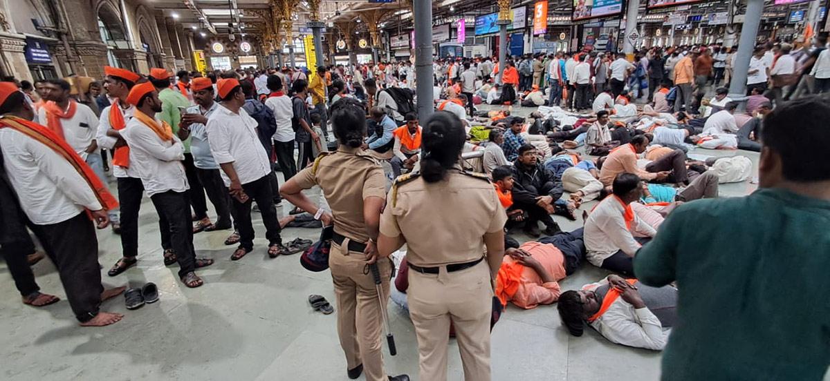 Maratha quota campaign protest rally in Mumbai with Jarange Patil Maratha quota campaign protest rally in Mumbai with Jarange Patil