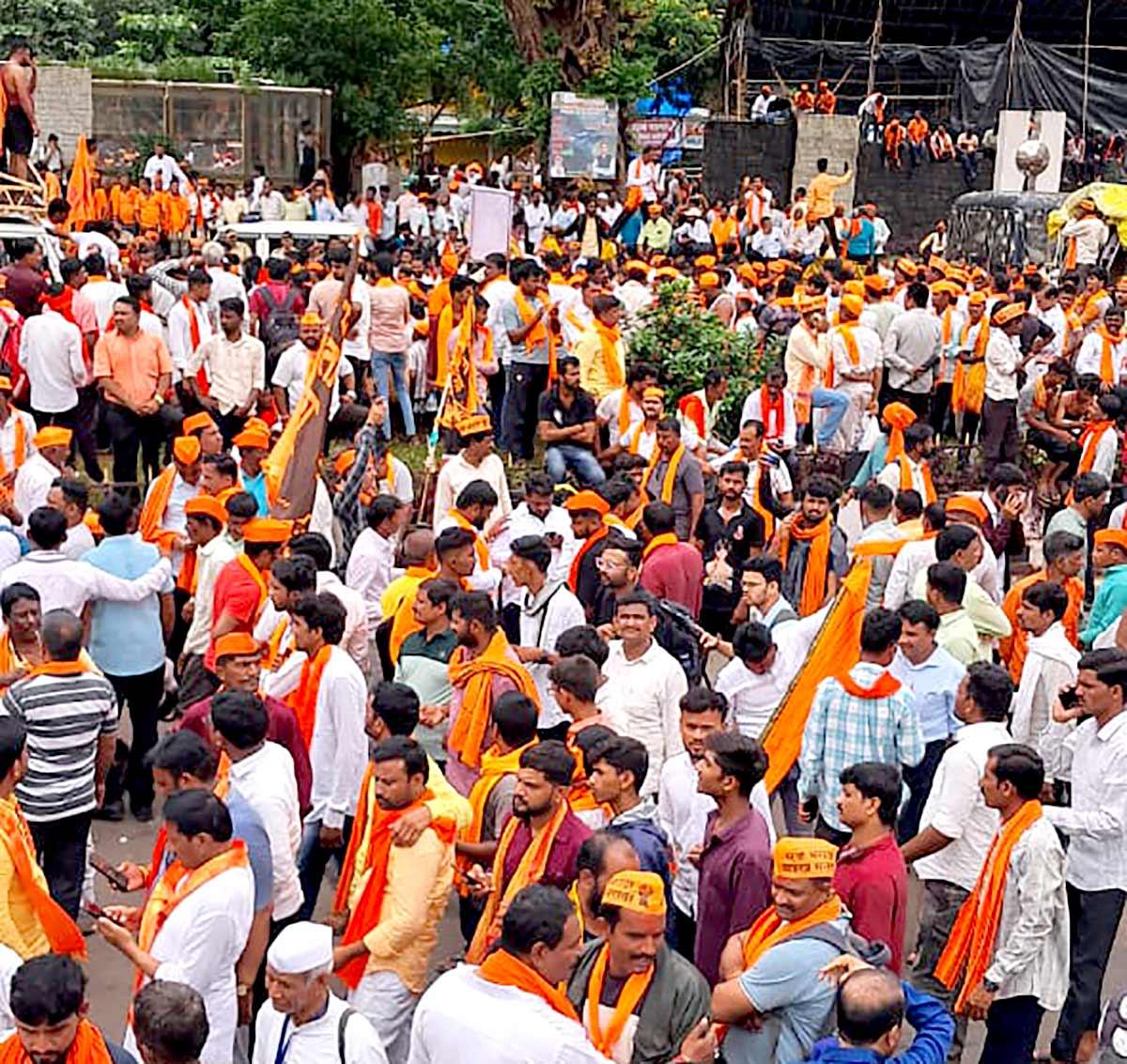Mumbai Maratha reservation protest led by Jarange Patil Mumbai Maratha reservation protest led by Jarange Patil