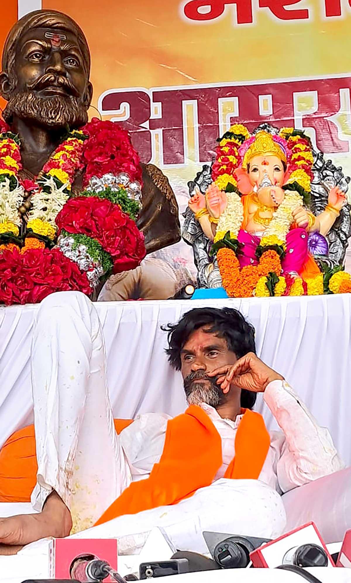 Maratha community quota rights demonstration in Mumbai Maratha community quota rights demonstration in Mumbai