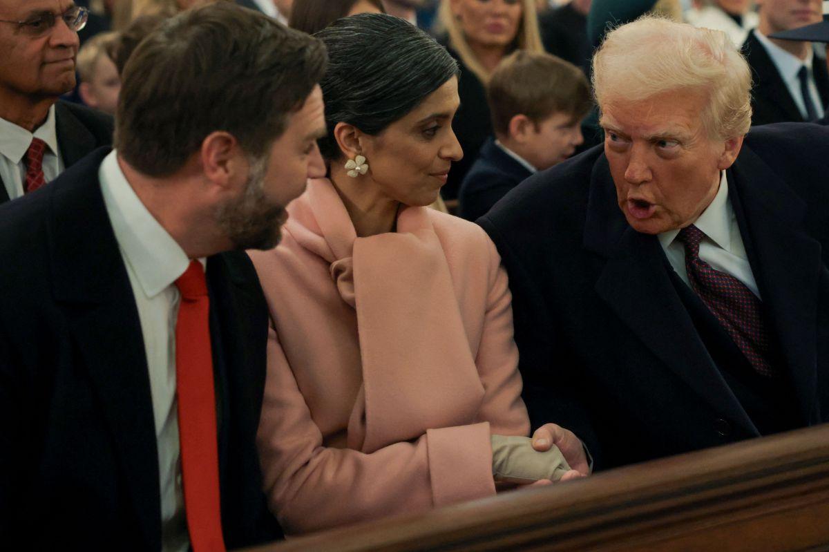 Trump with the Vances
