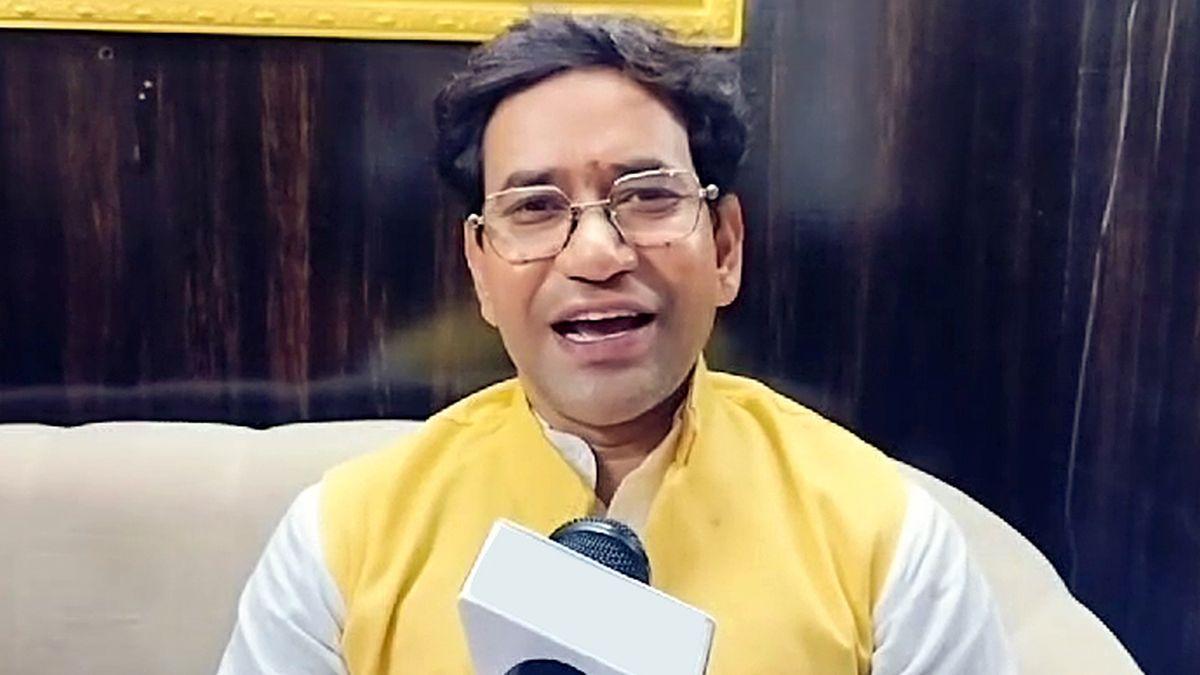 BJP MP Dinesh Lal Yadav