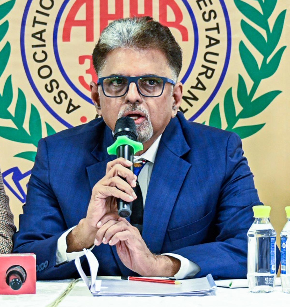 AHAR prez Sudhakar Shetty holds a presser