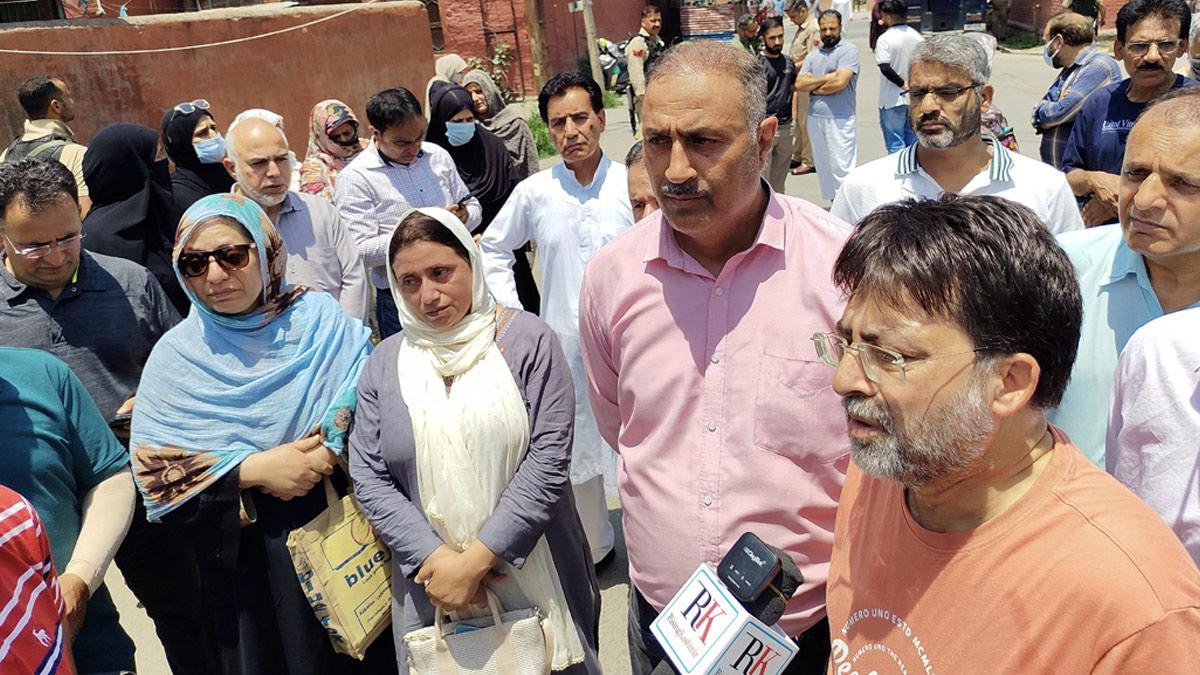 Why Bus To Evacuate Indian Students In Iran Is Stuck!