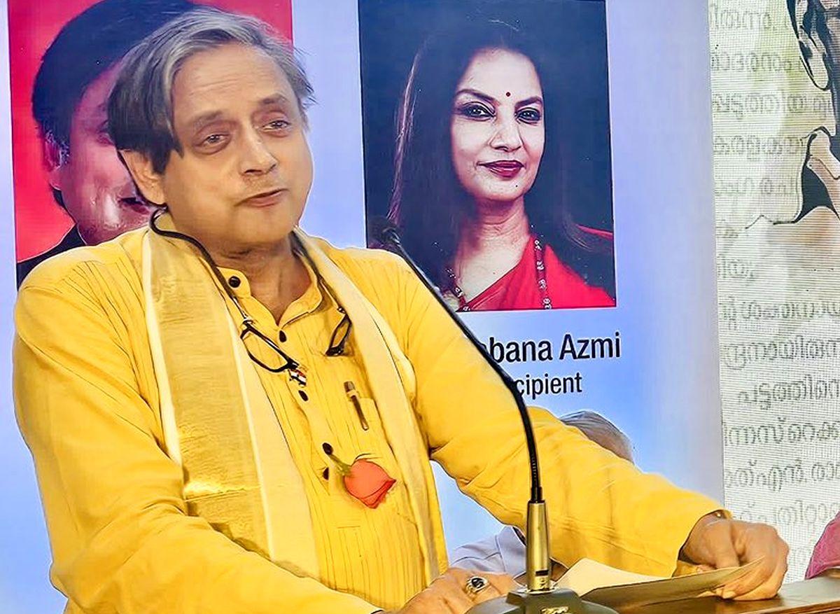 Tharoor takes U-turn on Kerala's start-ups after 'praise' - Rediff.com ...