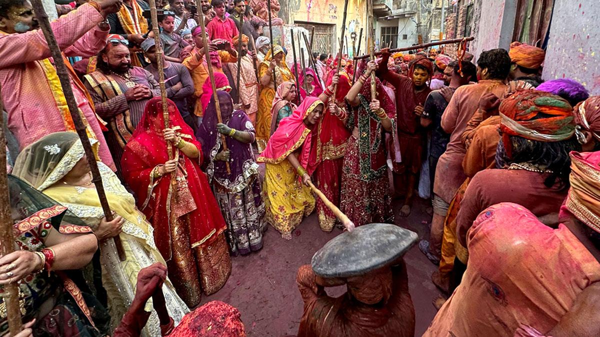 Lathmar Holi, Nandgaon, Mathura