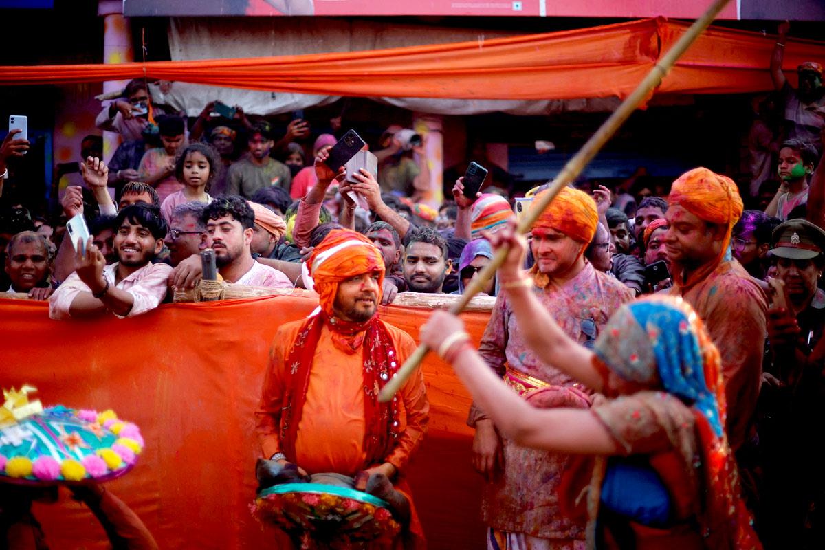 Lathmar Holi, Nandgaon, Mathura