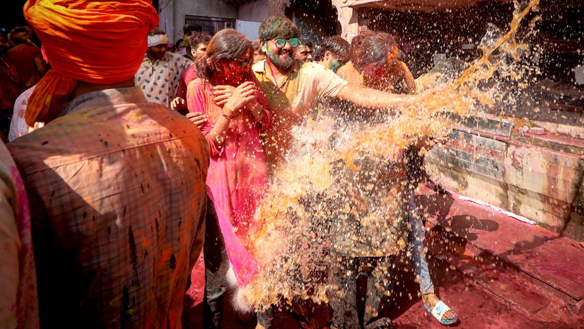 Lathmar Holi, Nandgaon, Mathura