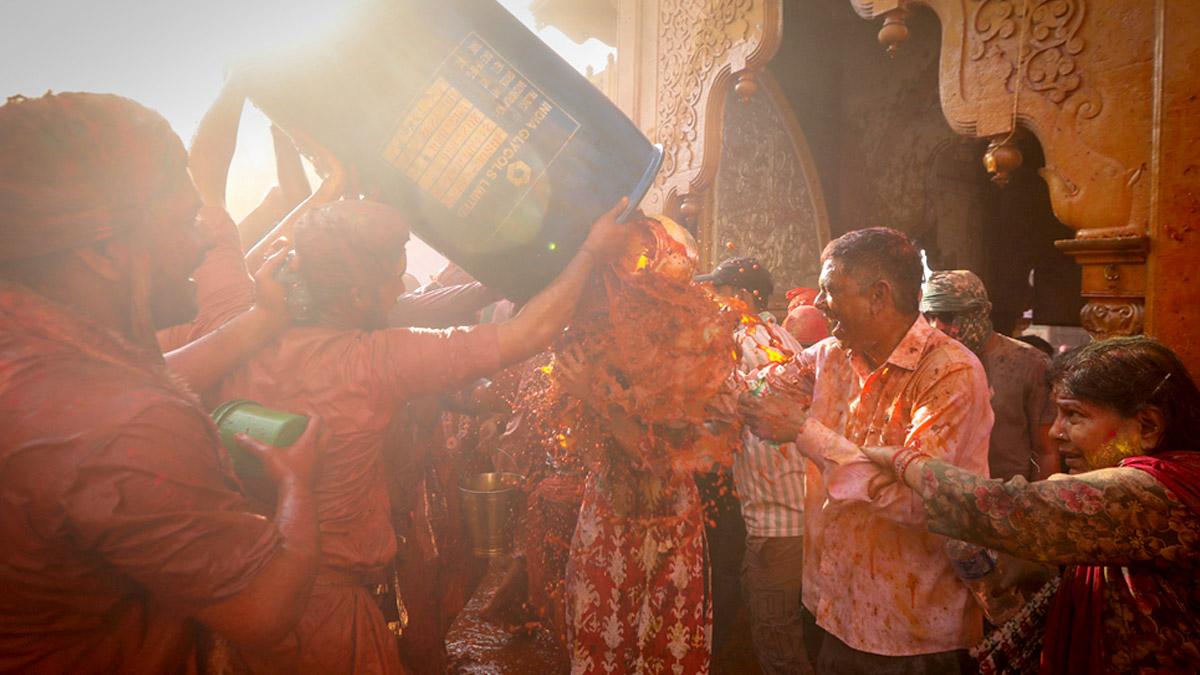 Lathmar Holi, Nandgaon, Mathura