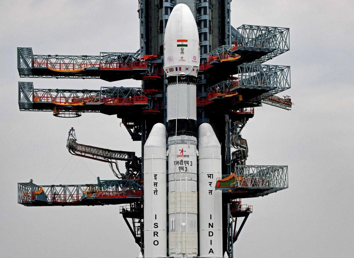 ISRO Arm All Set To Launch US Satellite - Rediff.com India News