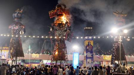 Effigies of Ravana, Kumbhkaran, and Meghnath set ablaze during Ravan Dahan at Nav Dharmik Ramleela Effigies of Ravana, Kumbhkaran, and Meghnath set ablaze during Ravan Dahan at Nav Dharmik Ramleela