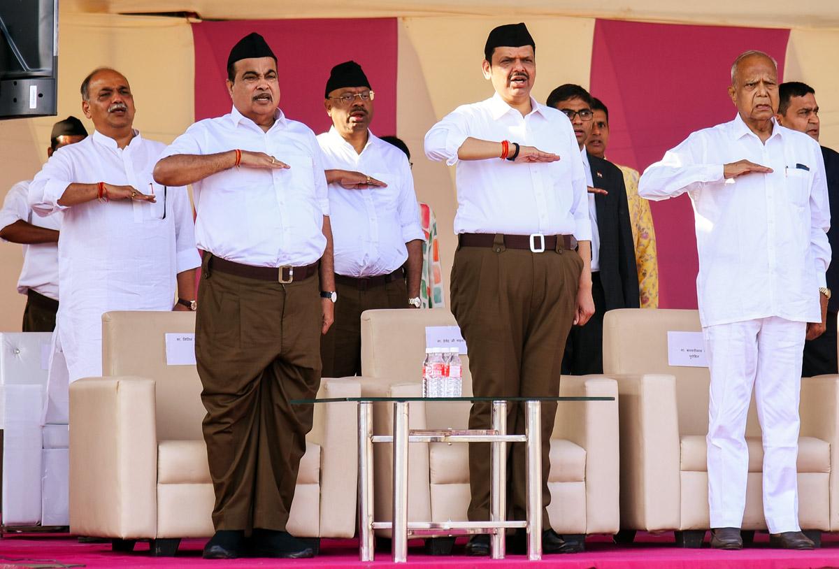 Minister of Road Transport and Highways Nitin Gadkari along with Chief Minister of Maharashtra Devendra Fadnavis and Former Governor of Punjab Banwarilal Purohit during the Vijayadashami Utsav program of RSS
