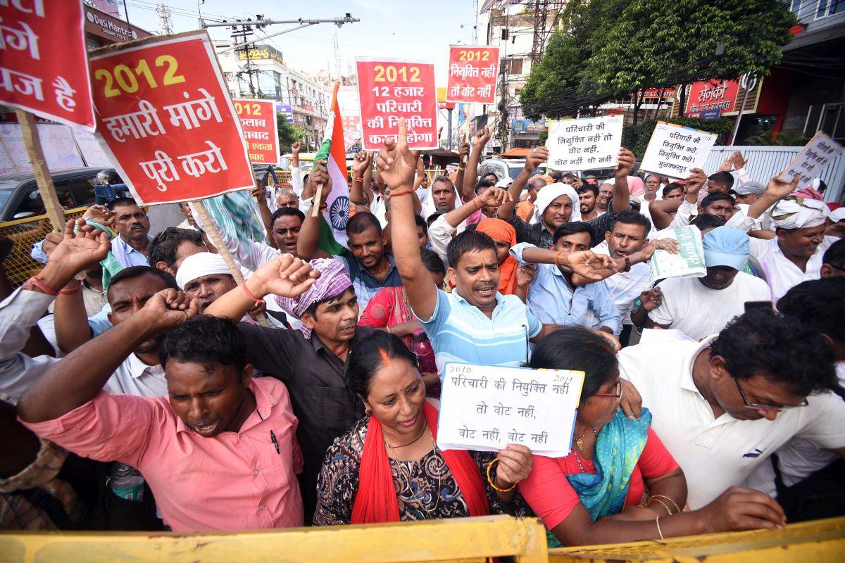 बिहार चुनाव: बिहारी युवाओं की सबसे तेज़ आवाज़ ‘नौकरी’ के लिए है