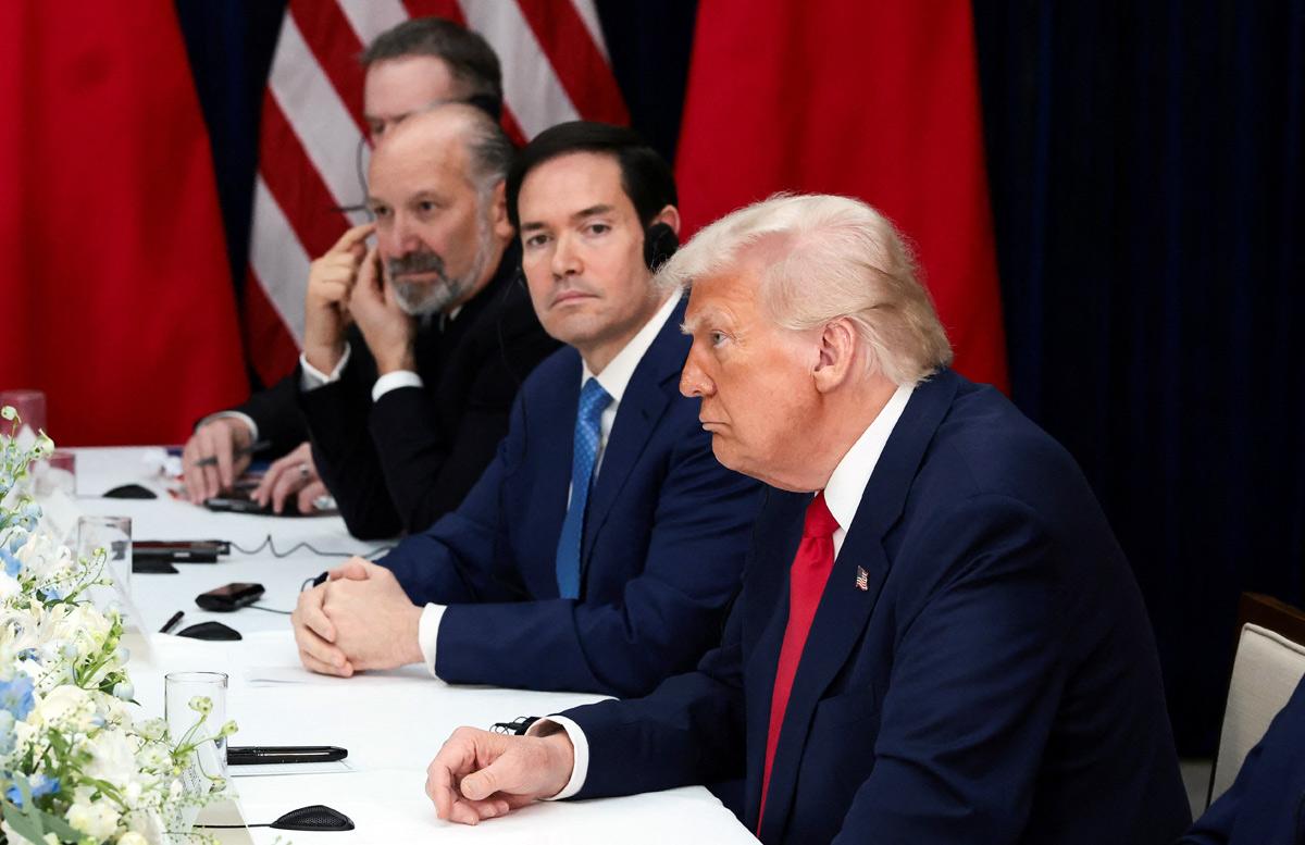 U.S. President Donald Trump, accompanied by U.S. Secretary of State Marco Rubio and U.S. Secretary of Commerce Howard Lutnick, attends a bilateral meeting with Chinese President Xi Jinping at Gimhae International Airport, on the sidelines of the Asia-Pacific Economic Cooperation (APEC) summit, in Busan, South Korea, October 30, 2025. U.S. President Donald Trump, accompanied by U.S. Secretary of State Marco Rubio and U.S. Secretary of Commerce Howard Lutnick, attends a bilateral meeting with Chinese President Xi Jinping at Gimhae International Airport, on the sidelines of the Asia-Pacific Economic Cooperation (APEC) summit, in Busan, South Korea, October 30, 2025.