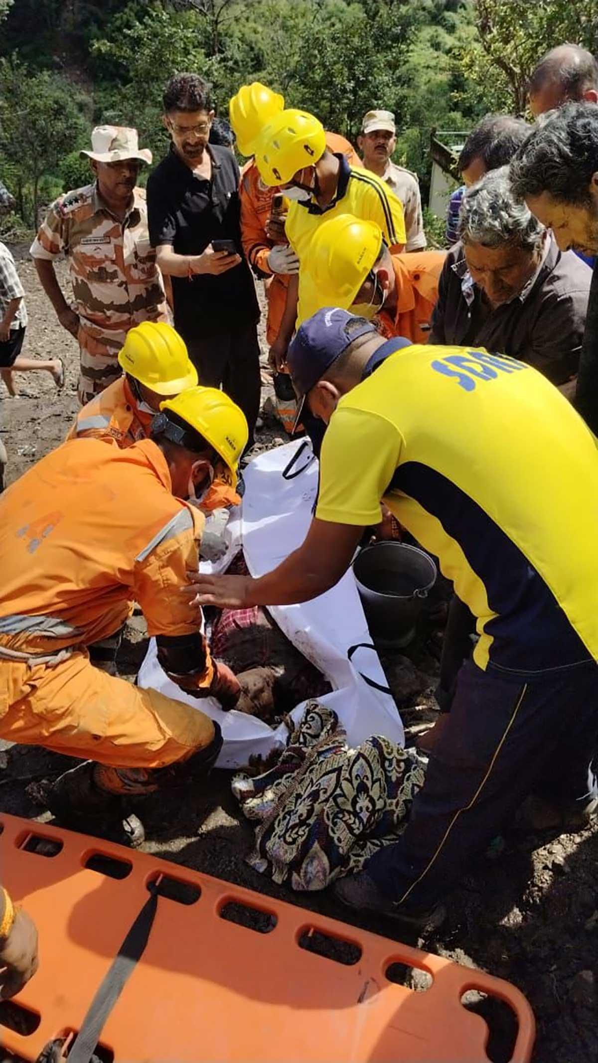 Rescue operation continues in Nandanagar