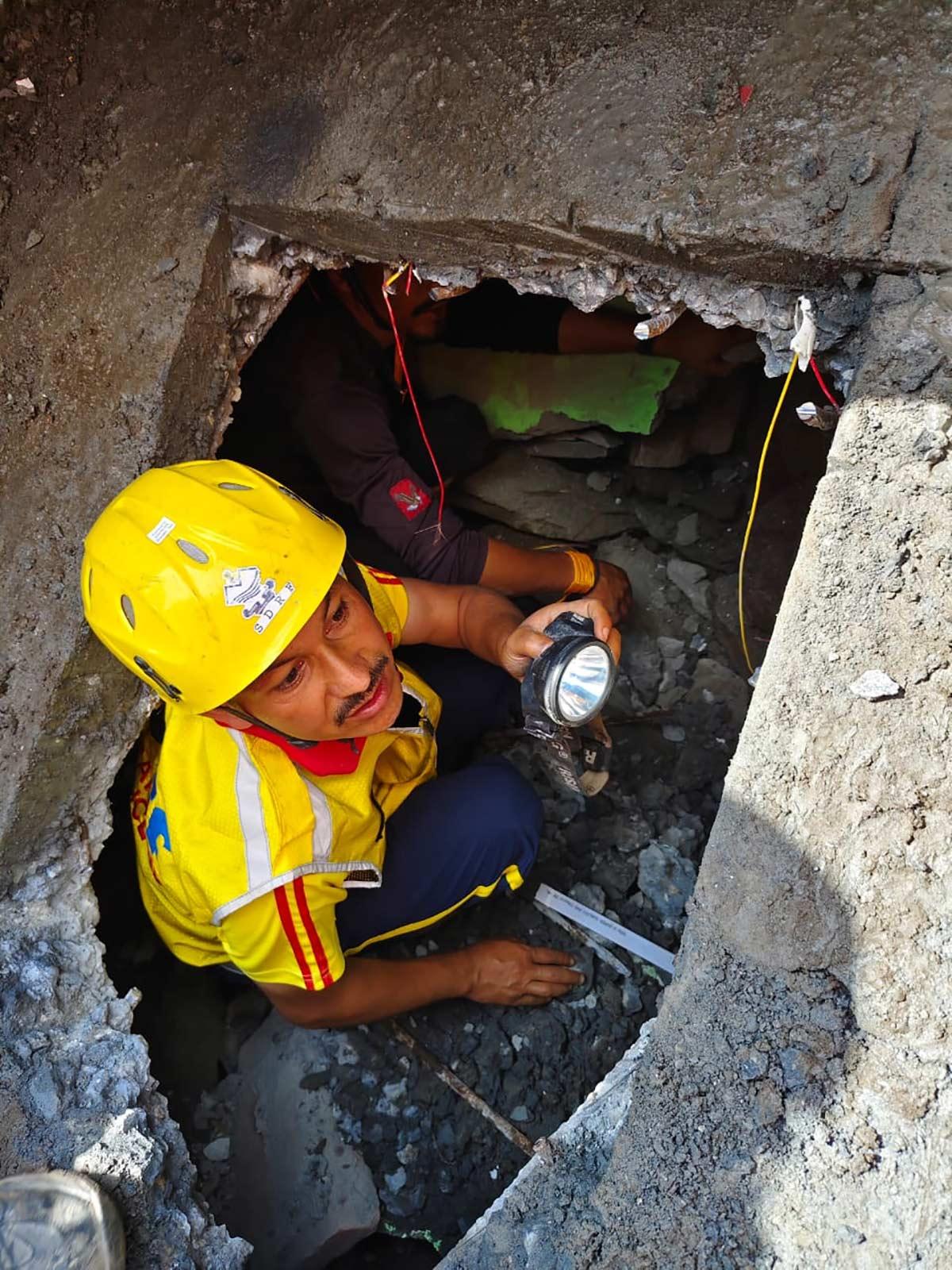 Rescue operation continues in Nandanagar