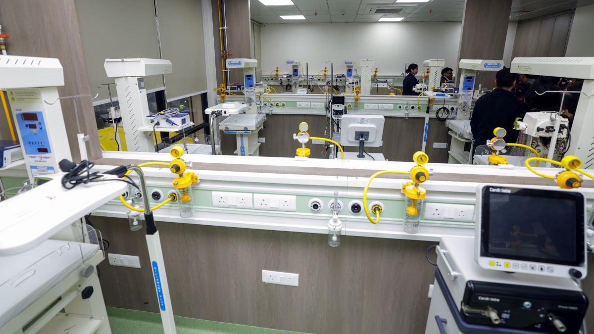 rediff.com - Rediff News - MP govt to set up Garbh Sanskar rooms in hospitals