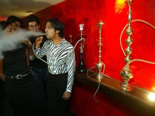 rediff.com - Rediff News - Hookah Served With Food In Restaurants To Be Taxed Separately