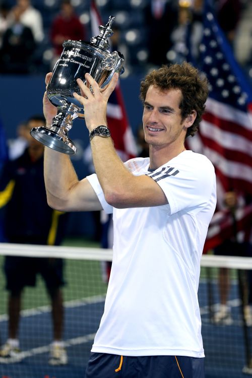 Andy Murray with the US Open trophy