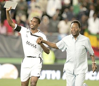 Samuel Eto'o and Brazilian football legend Pele 