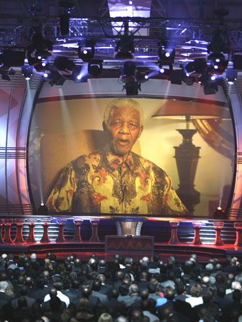 Former South African president Nelson Mandela addresses the guests ahead of the 2010 World Cup draw in Cape Town on Friday