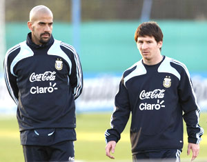Juan Sebastian Veron and Lionel Messi