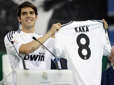 Kaka with his Real jersey