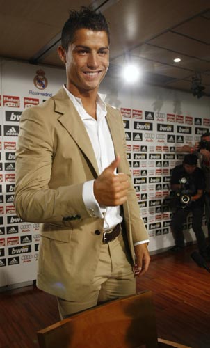 Cristiano Ronaldo attends a news conference