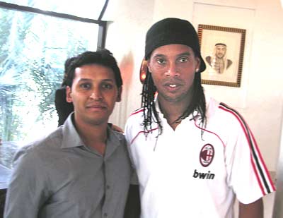 Ronaldinho in Dubai
