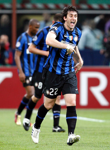 Inter Milan's Diego Milito celebrates after scoring against Barcelona during their Champions League semi-finals