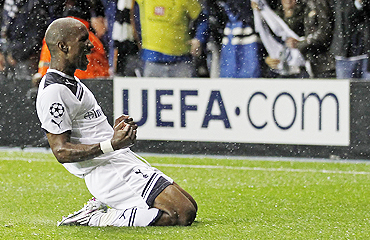 Tottenham Hotspur's Jermain Defoe celebrates after scoring against Young Boys on Wednesday