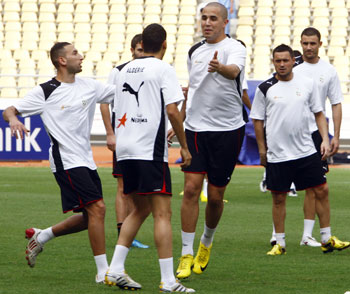 Algeria's players take part in a training session in Luanda
