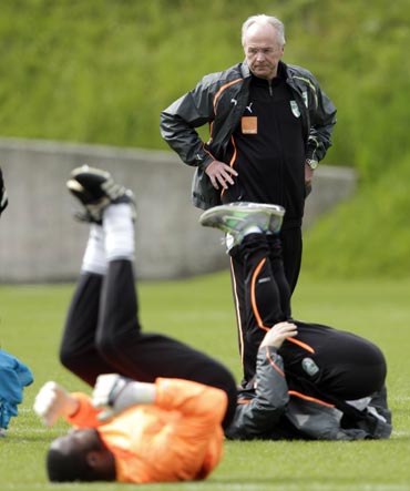 Ivory Coast coach Sven-Goran Eriksson during a training session