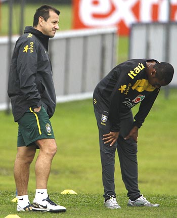 Brazil coach Dunga (left) with Robinho