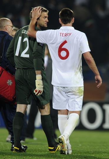 John Terry tries to console Robert Green after the match