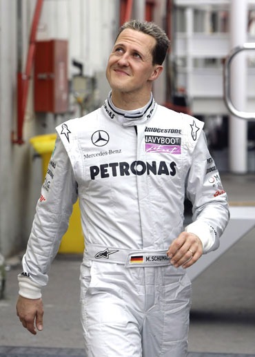 Michael Schumacher returns to F1 circuit