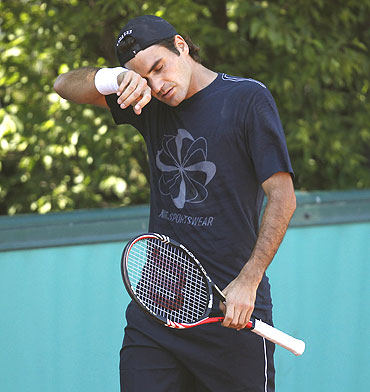 Roger Federer during a training session in Paris