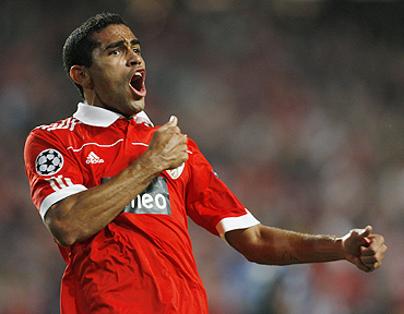 Benfica's Alan Kardec celebrates his goal against Olympique Lyon on Tuesday