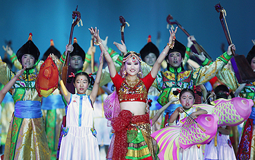 Dancers perform Indian dance at the closing ceremony on Sunday