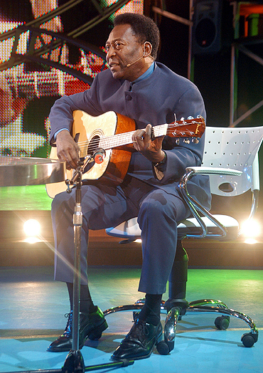 Pele performs on the 'La Noche del Diez' (The Night of Number 10), show in Buenos Aires in 2005