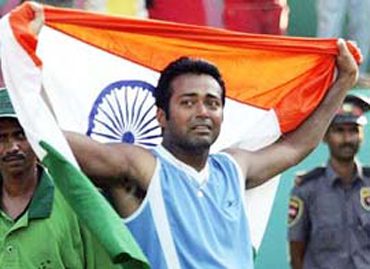 Paes draped in the tricolour