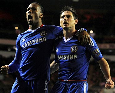 Chelsea's Frank Lampard (right) with Didier Drogba