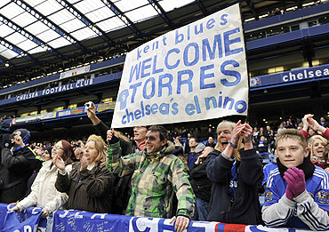 Chelsea fans display a welcome message for Torres