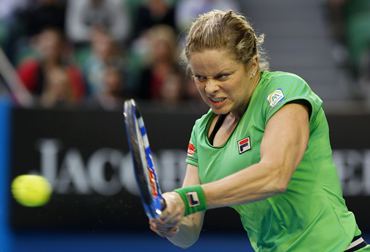 Kim Clijsters on her way to rout of Safina