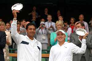 Mahesh Bhupathi and Vesnina